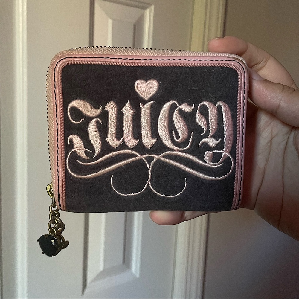 Vintage juicy couture wallet